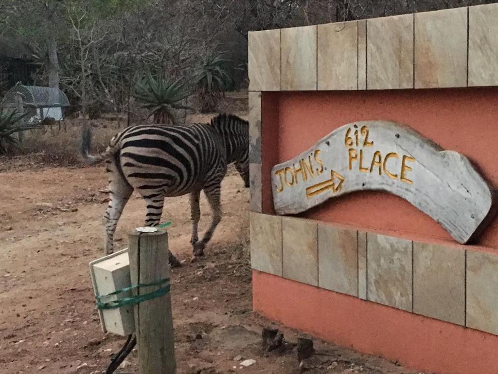 John And Noleen'S Place Marloth Park Luaran gambar